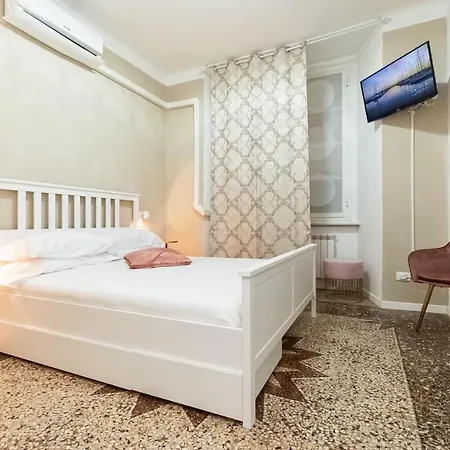 Guest house Cattedrale Di San Lorenzo Genoa